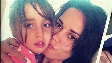 moniica hija|moniica hija .